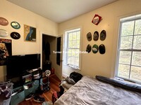 107 Fisher Ave, Unit 3 in Boston, MA - Building Photo - Building Photo