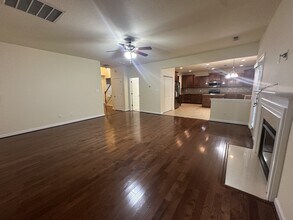 320 Whitehurst Landing in Chesapeake, VA - Building Photo - Building Photo