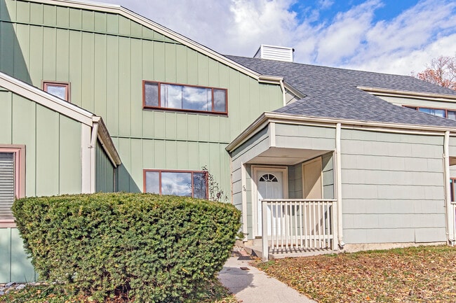 property at 54 Georgetown Rd