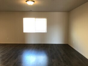 3616 NE Kingbird St in Camas, WA - Building Photo - Building Photo