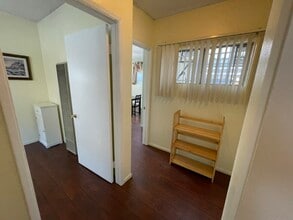 840 Centinela Ave, Unit 1 in Inglewood, CA - Building Photo - Building Photo