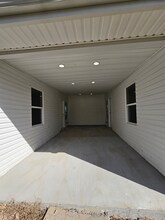 4904 Sherman Oaks Dr, Unit A in Nashville, TN - Foto de edificio - Building Photo