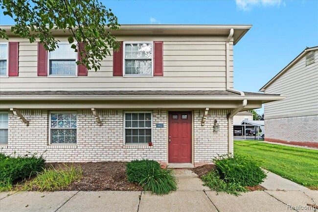 property at 162 Princeton Dr