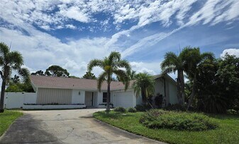 1413 63rd St W in Bradenton, FL - Building Photo