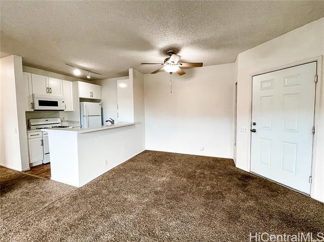 property at 91-289-289 Hanapouli Cir