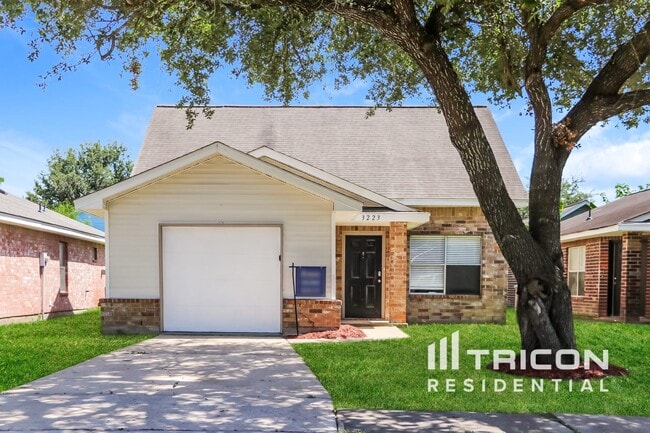 property at 3223 Kelling St