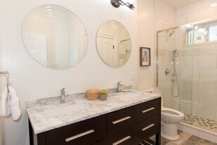624 Cambridge St, Unit #2 in Boston, MA - Building Photo