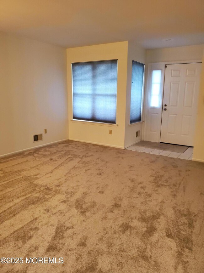 3404 Equestrian Way in Toms River, NJ - Building Photo - Building Photo