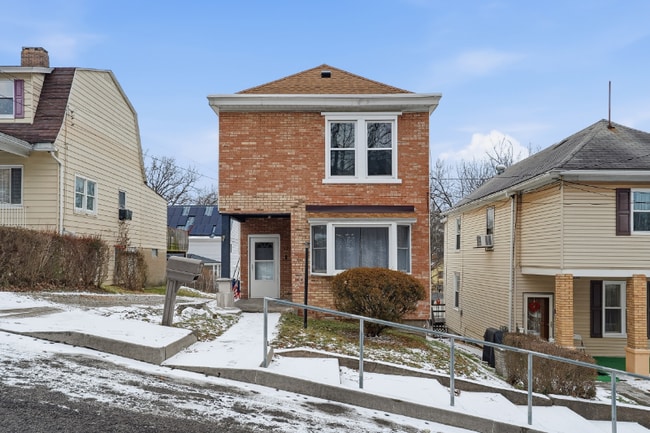 property at 1210 Round Top St