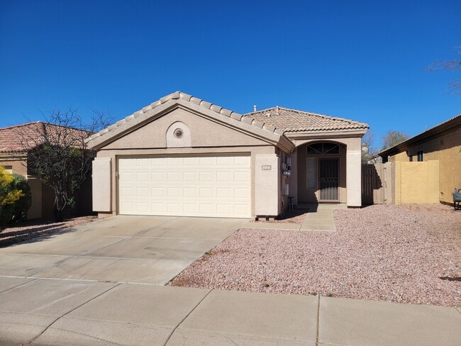 property at 4318 E Milton Dr