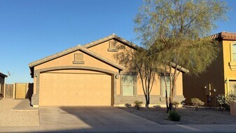 4533 S 236th Dr in Buckeye, AZ - Building Photo