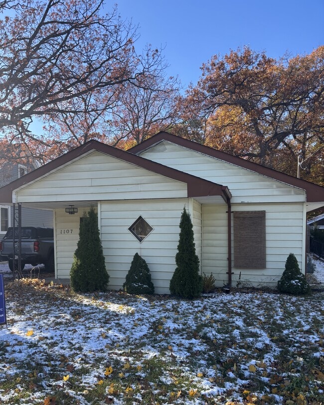 property at 1107 Colborne Rd