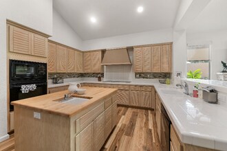 54100 Riviera in La Quinta, CA - Building Photo - Building Photo