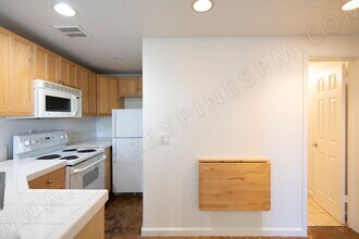 4626 Albuquerque St in San Diego, CA - Building Photo - Building Photo