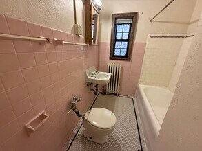 2104 University Ave in Madison, WI - Building Photo - Building Photo