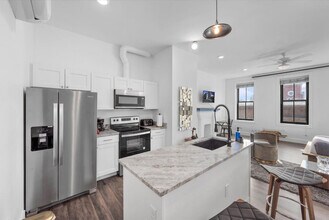 18 W Elder St in Cincinnati, OH - Building Photo - Building Photo