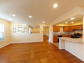 124 Post Oak Rd in Yorktown, VA - Building Photo - Building Photo