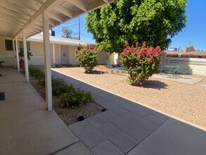 3629 E Glenrosa Ave, Unit 1 in Phoenix, AZ - Building Photo - Building Photo