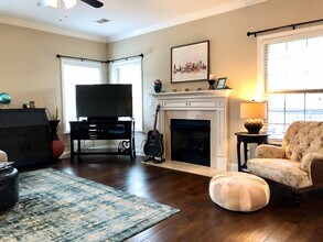5001 Laughing Brook Ln in Franklin, TN - Building Photo - Building Photo