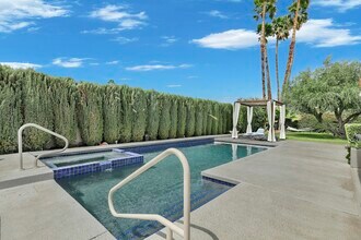 1045 E Deepak Rd in Palm Springs, CA - Building Photo - Building Photo
