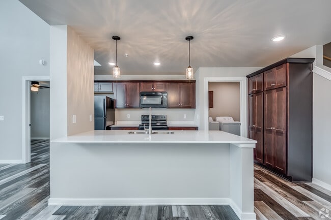 3091 N Casaloma Dr