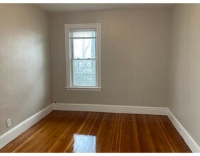 56 Church St-Unit -2 in Boston, MA - Building Photo - Building Photo