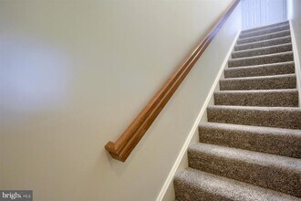 122 Cardinal Ln in Hummelstown, PA - Building Photo - Building Photo