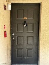 5305 Summerlin Rd in Ft. Myers, FL - Building Photo - Building Photo