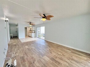 1550 11th St NE, Unit E2 in Winter Haven, FL - Building Photo - Building Photo