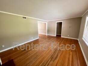 3315 S Lewis Ave in Tulsa, OK - Building Photo - Building Photo