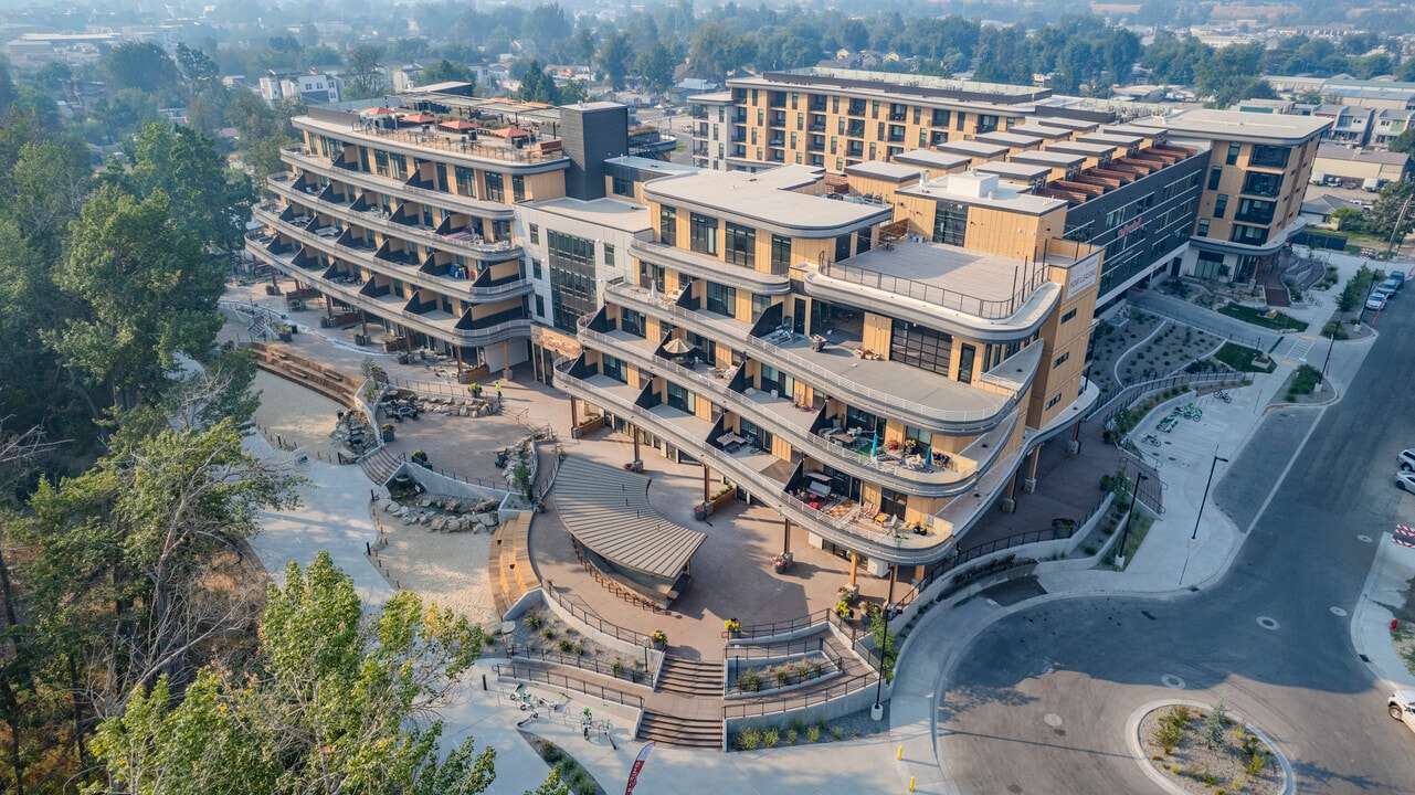 The Boardwalk Apartments in Garden City, ID - Foto de edificio