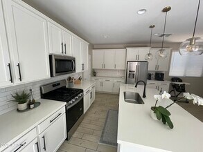 25541 N 21st Ave in Phoenix, AZ - Building Photo - Building Photo