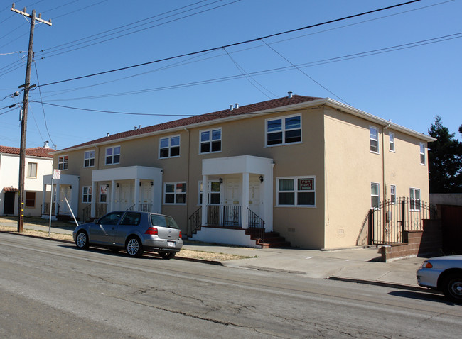 2548-2652 Grant Ave in Richmond, CA - Foto de edificio - Building Photo