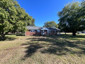 4911 Cople Hwy in Mount Holly, VA - Building Photo - Building Photo