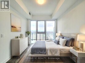 5 Defries St in Toronto, ON - Building Photo