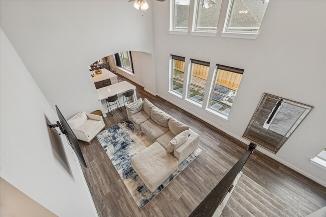 property at 7933 Spring Run Dr