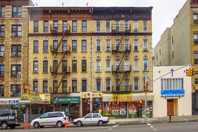 2143 Amsterdam Ave in New York, NY - Building Photo - Building Photo