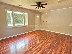 217 Wallace Ave in Kalamazoo, MI - Building Photo - Building Photo