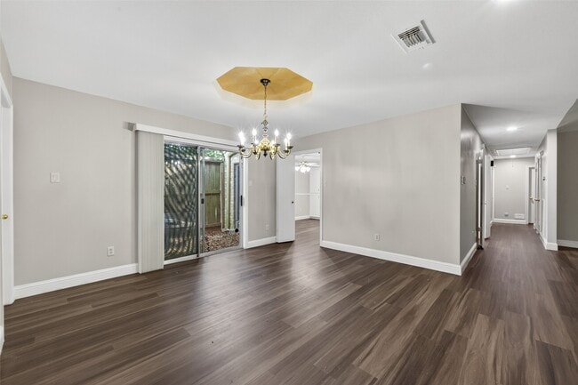 property at 7735 Teal Run Dr