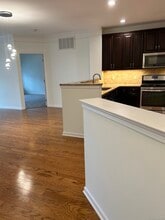 124 Center Meadow Ln in Danbury, CT - Building Photo - Building Photo