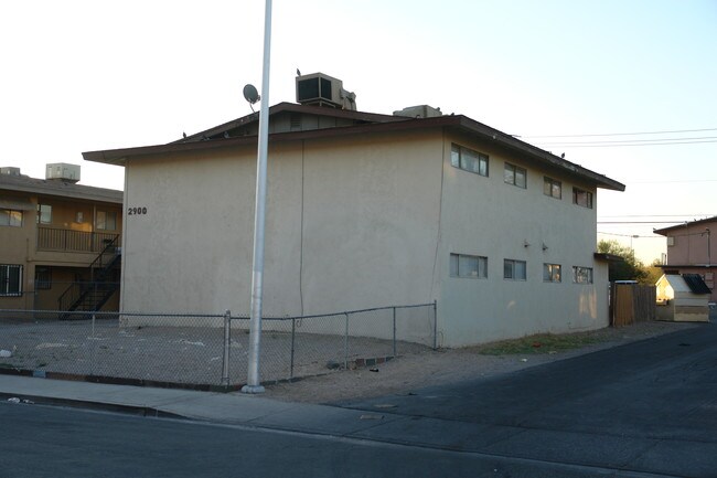 2900 Marlin Ave in Las Vegas, NV - Foto de edificio - Building Photo