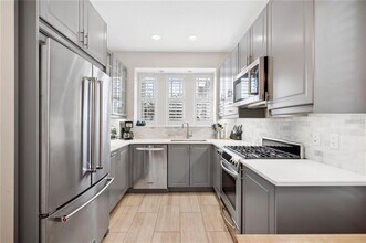 2311 W Morrison Ave in Tampa, FL - Building Photo - Building Photo