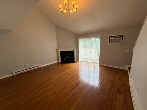 2A Jeanette St in Danbury, CT - Building Photo - Building Photo