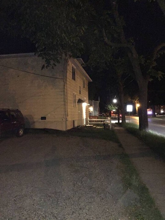 120 S University Dr in Fargo, ND - Building Photo