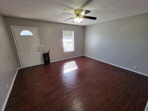 109 W Clegern Ave in Edmond, OK - Building Photo - Building Photo