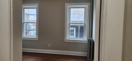 1169 Commonwealth Ave, Unit 10 in Boston, MA - Building Photo - Building Photo