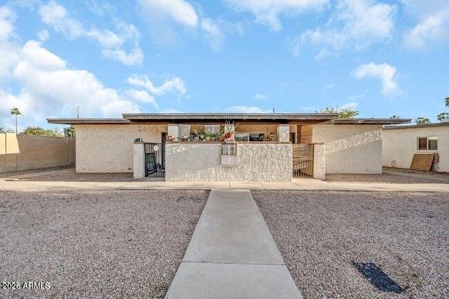 1301 W 3rd St in Tempe, AZ - Building Photo - Building Photo