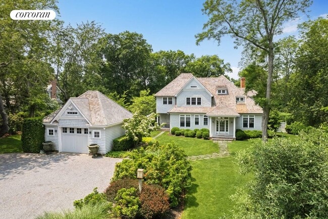 19 Ezekillis Hollow in Sag Harbor, NY - Building Photo - Building Photo