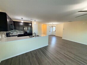 228 Texas Angel Wy in Jarrell, TX - Building Photo - Building Photo