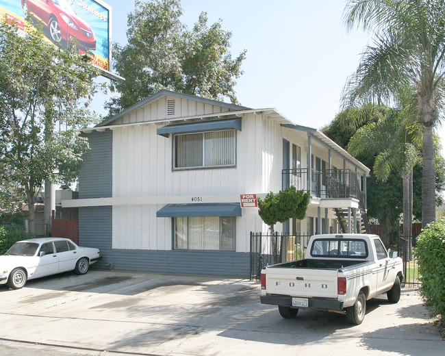 4051 College Ave in San Diego, CA - Foto de edificio - Building Photo